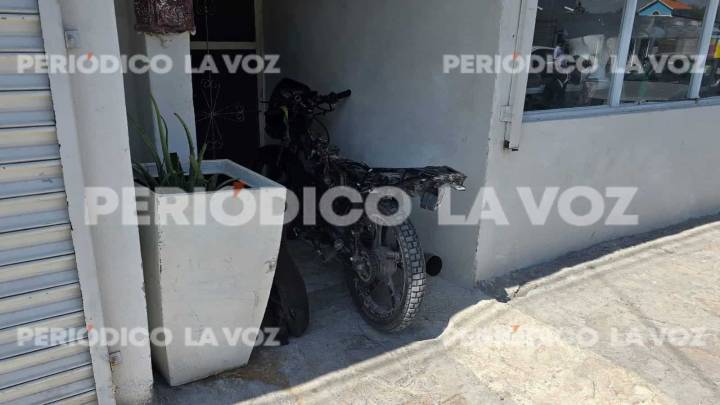 Motociclista herido tras colisión con camión en Monclova