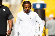 Speedy Steelers wide receiver gives injury update after scary shoulder injury