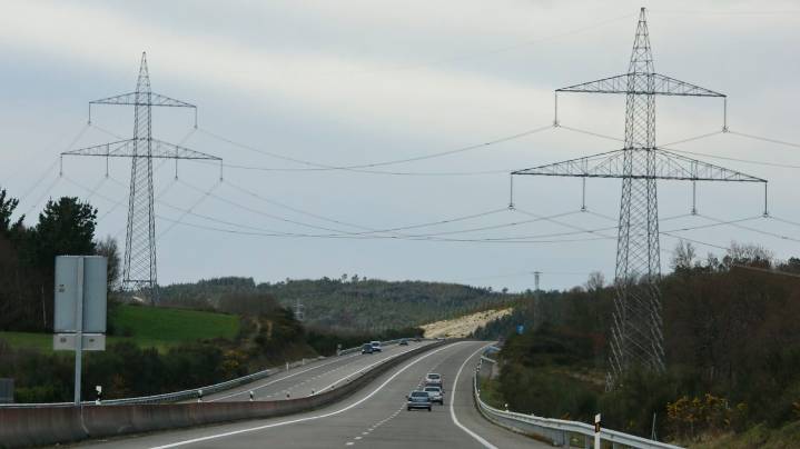 Vilalba estudia si puede recuperar más de 300.000 euros de las compañías eléctricas