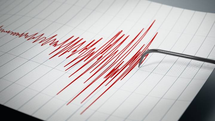 Un nuevo terremoto en la costa de Fukushima desata la alarma: ¿hay riesgo de tsunami?
