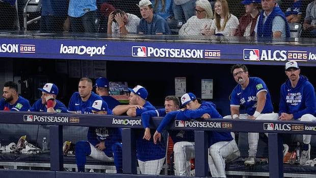 Fans hope Blue Jays will bounce back in Game 2 of ALCS against Mariners