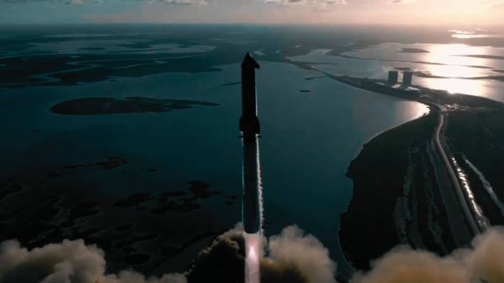 SpaceX completes 11th Starship flight test, last one for V2