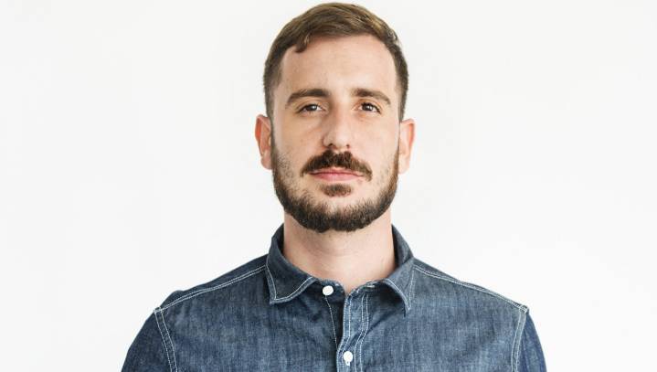 'I Don't Always Agree With Trump's Policies,' Says Traitor To America