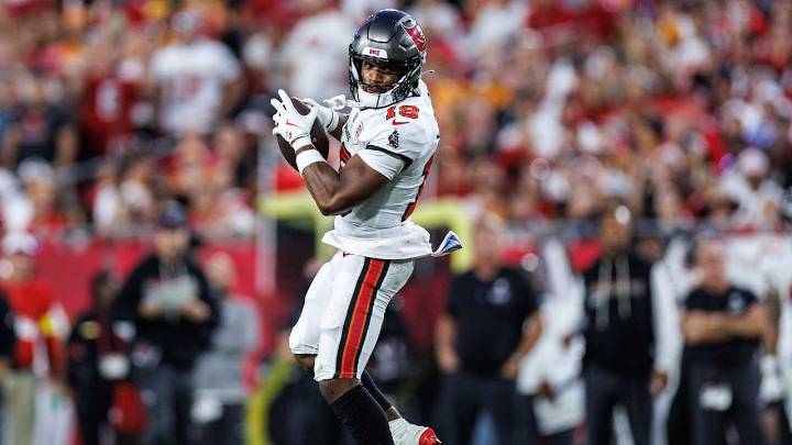 Bucs' Release Week Seven Depth Chart: Kam Johnson Gets His Shot on Offense