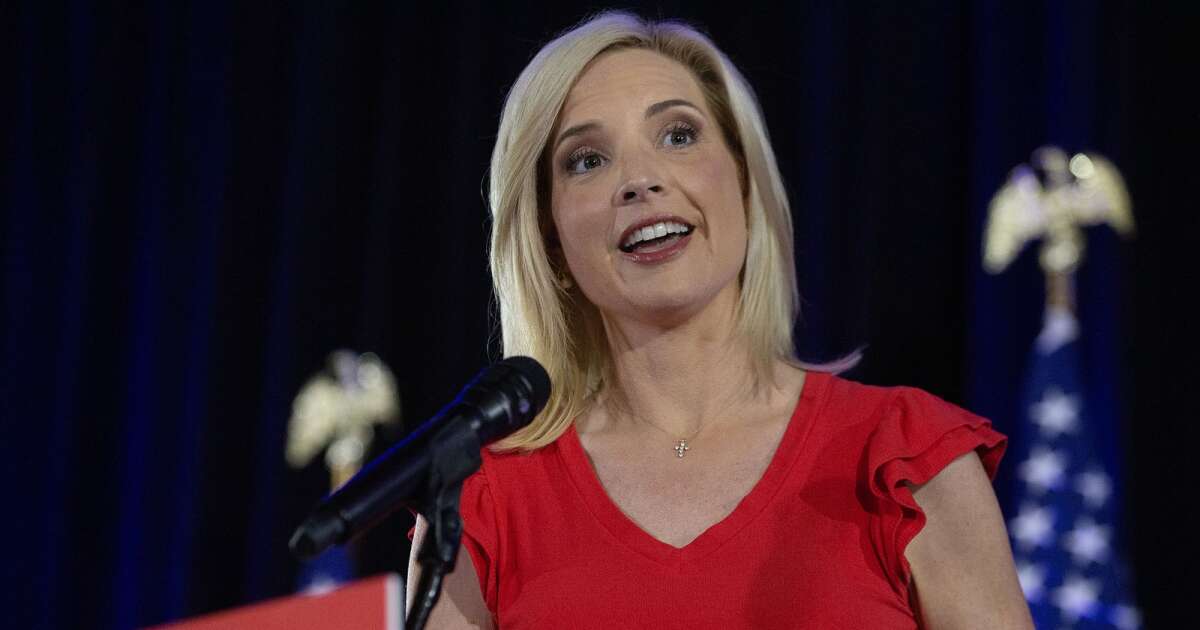 Hinson’s fundraising extends her dominance in Iowa Republicans’ U.S. Senate primary