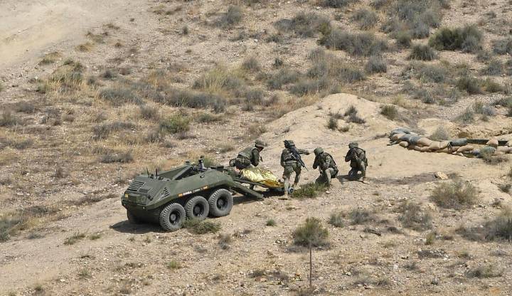 Un fallecido tras una explosión en la base militar de Viator