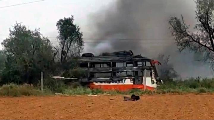 Two killed in Jaipur after bus catches fire due to electric wire contact