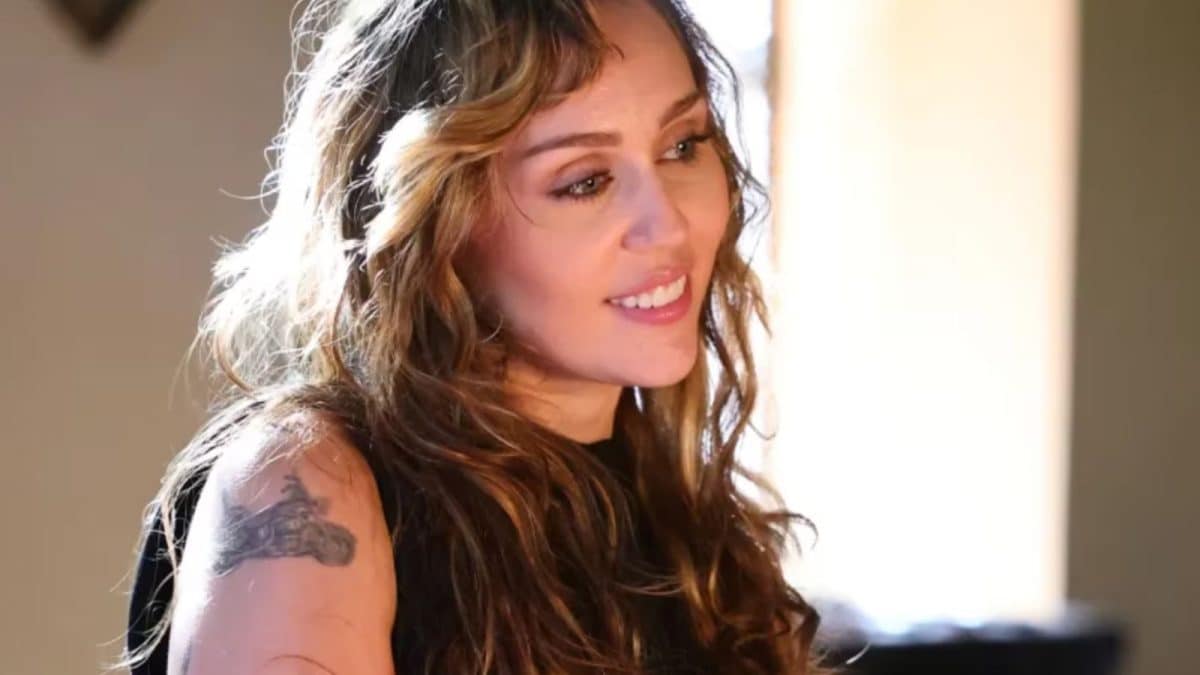 ‘Stunning’ Miley Cyrus Stuns In Edgy Black Suit At Launch Party In Los Angeles