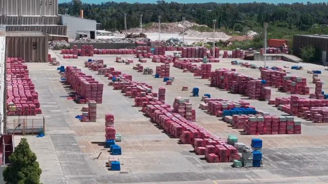 Factories in Argentina shut down as Milei’s economic policies favor imports