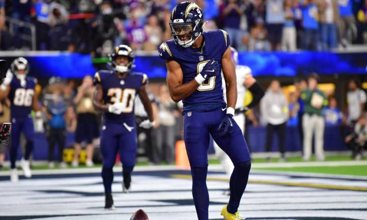 Chargers aplastan a los Vikings y se consolidan como contendientes en la AFC Oeste