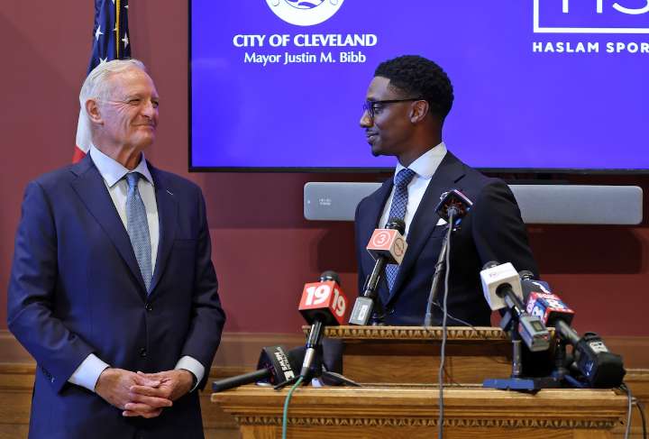 City Hall closes the circle on the sellout of Cleveland: Brent Larkin
