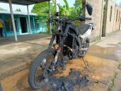 Se incendia una moto de la PNB en Tucupita (+fotos)