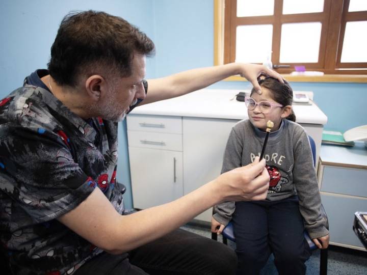 En Puerto Varas Operativo de oftalmología benefició a más de 200 niños y niñas
