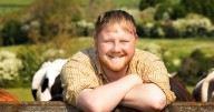 Clarkson's Farm star Kaleb Cooper says 'I got brave' in move away from Jeremy Clarkson