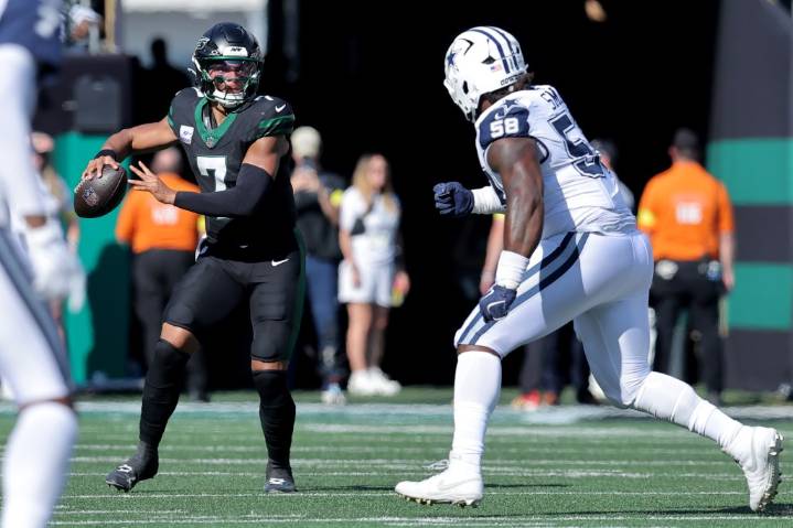Jets QB Justin Fields says he needs to be 'bit more aggressive'