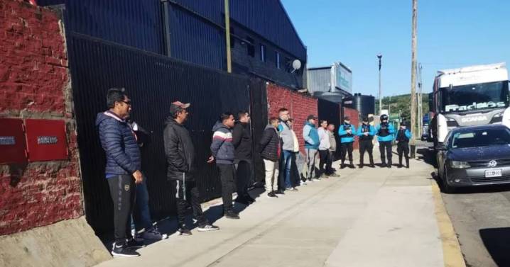 Detuvieron a 12 afiliados a Camioneros por amenazar a empleados durante el paro