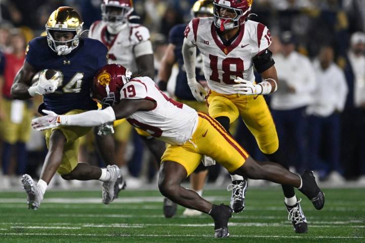 Price, Love spark No. 13 Notre Dame past No. 20 Southern California 34