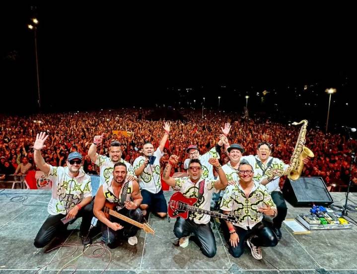 Bareto vivió jornada musical en la Fiesta de la Hispanidad en Madrid