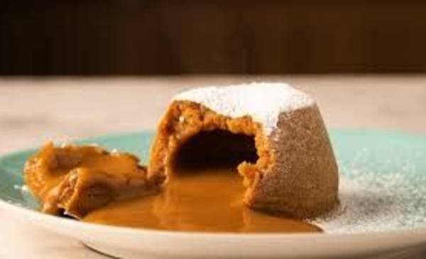 El volcán de dulce de leche de Maru Botana: se hace en 10 minutos