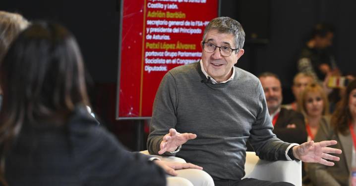 Patxi López dice, en pleno 'Año Franco', que «hay quien sigue paseando el fantasma de ETA para atacarnos»