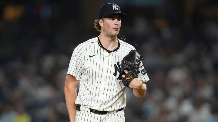Yankees’ Cam Schlittler gets high praise from David Ortiz before Game 4