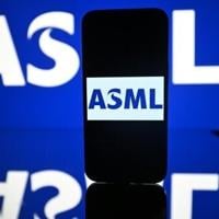 Dutch tech giant ASML posts stable profits, warns on China sales