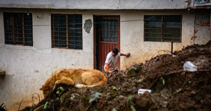 FOTOS y VIDEOS ¬ Los muertos por lluvias suben a 44 en 4 estados. Alerta: lloverá más