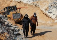 La falta de excavadoras y los combates complican la búsqueda de los rehenes israelíes muertos en Gaza
