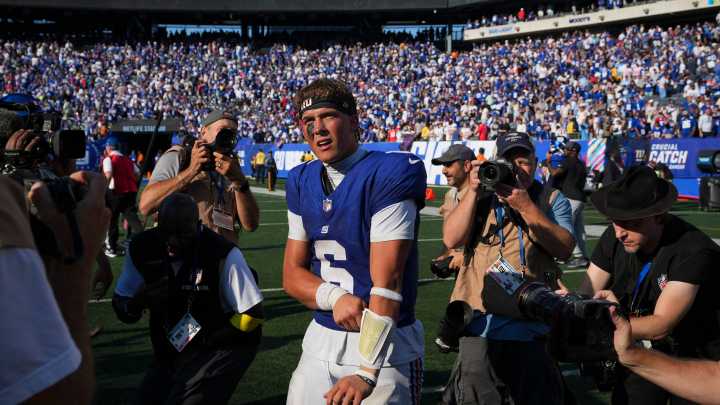 Where does Jaxson Dart stand in NFL QB power rankings? See the list
