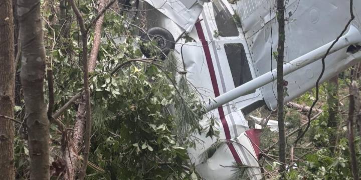 Two survive Washington County plane crash with minor injuries