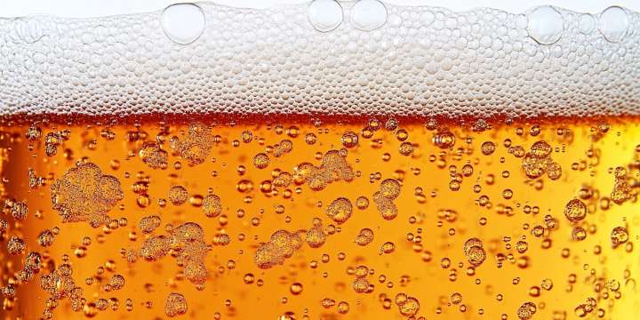 Cuánto aumentará el precio de las bebidas alcohólicas con el nuevo impuesto