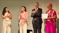 Rinde homenaje Puebla a mujeres sobrevivientes del cáncer de mama en acto de reflexión y conciencia sanitaria