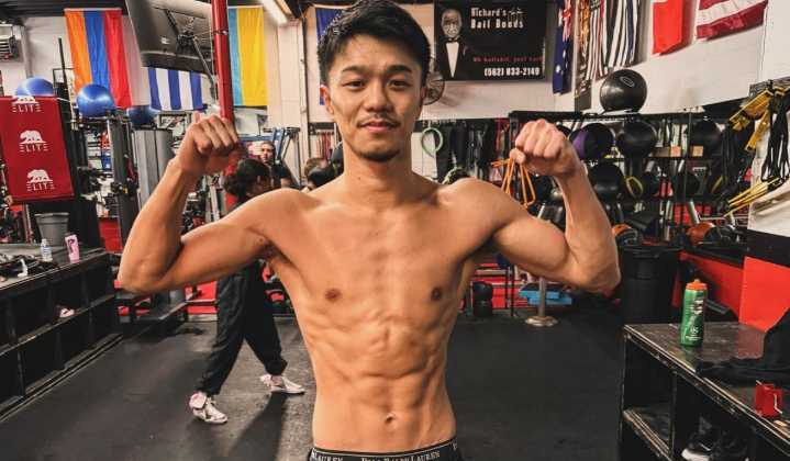 Junto Nakatani noqueó en el sexto round al Peque Santiago y es nuevo campeón mundial