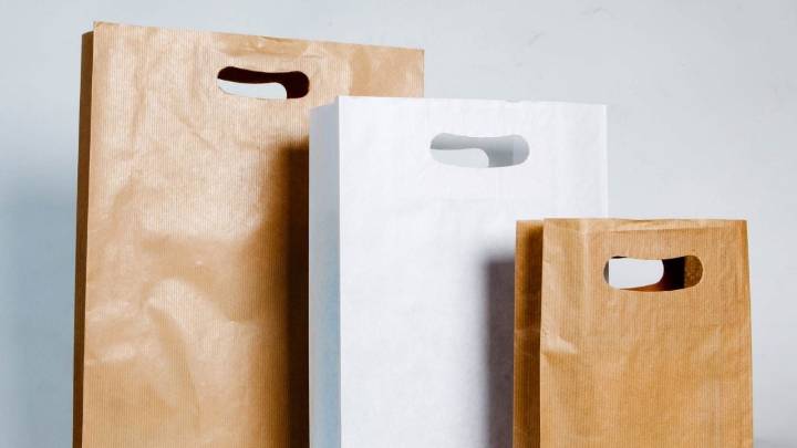 Con esas bolsas de papel que tenés juntando polvo, creá esta deco que transforma cualquier rincón en minutos