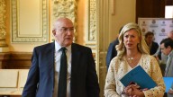 Carnero apela de nuevo al "diálogo" y se prepara para contraatacar por la vía judicial la disolución de la SVAV