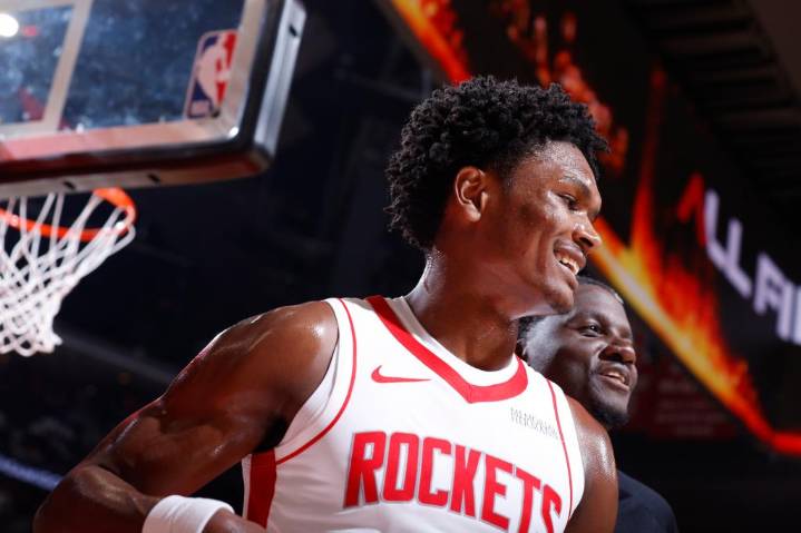 FanDuel promo code: Wager $5, get $300 in bonus bets if your bet wins for Rockets vs. Thunder