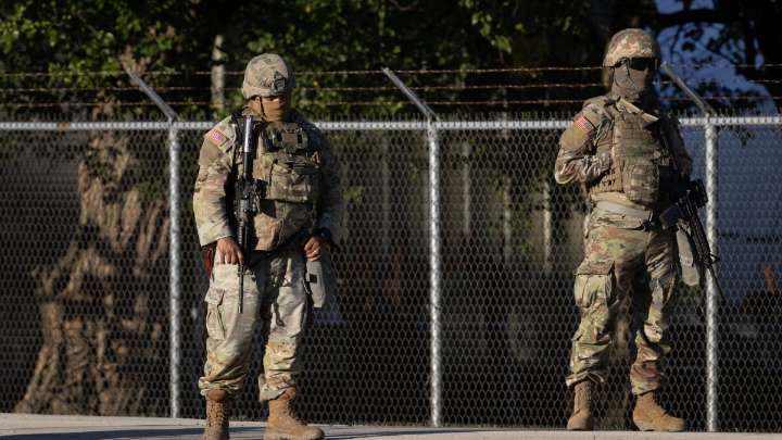 Trump administration asks Supreme Court to allow National Guard deployment in Illinois