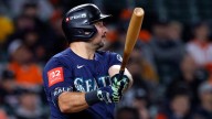 'Still in shock': In sea of Tigers' orange, M's fan…