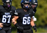 Football: Max Leon 'sets the standard' for Highland Park