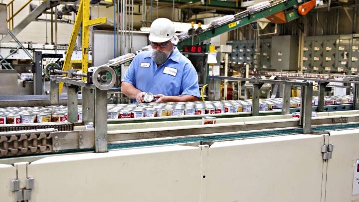 Nestlé recortará 16,000 empleos en todo el mundo para reducir costos