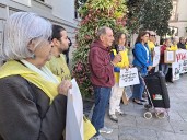 La Calle Mata reivindica una solución "digna" para las personas sin hogar en la despedida con "dolor e indignación" a Juan Carlos