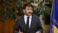 FA considera "desmedida" la opción de reactivar la acusación constitucional contra el exministro Pardow