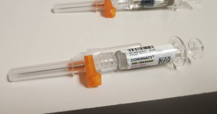 This year's COVID-19 shot is available, but shifting guidance is leaving consumers confused