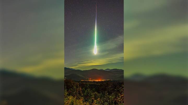 Brilliant fireball spotted over New England late Friday