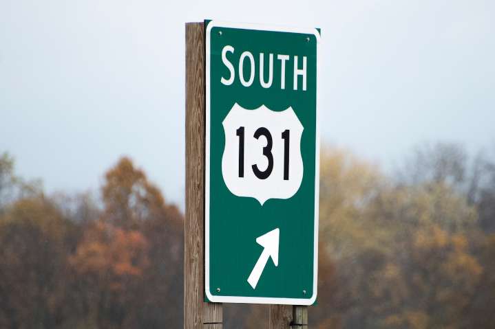 U.S. 131 partially blocked after rollover crash in Kalamazoo County