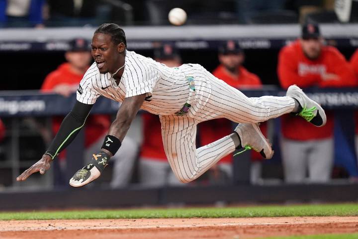 Yankees edge Red Sox to send AL wild-card series to decisive Game 3