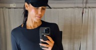 Fans Declare Jessica Alba 'Perfect' in Workout Gear