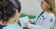 Refuerza IMSS Colima los programas de salud para mujeres en “Octubre Rosa”