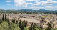 Este es el pueblo de Mallorca en el que te puedes comprar una casa de 90 m2 por 284.000 euros: tradición y tranquilidad
