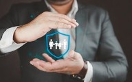 What are the types of endorsement scales in group health insurance?